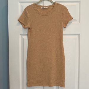 Elodie T-Shirt Dress
